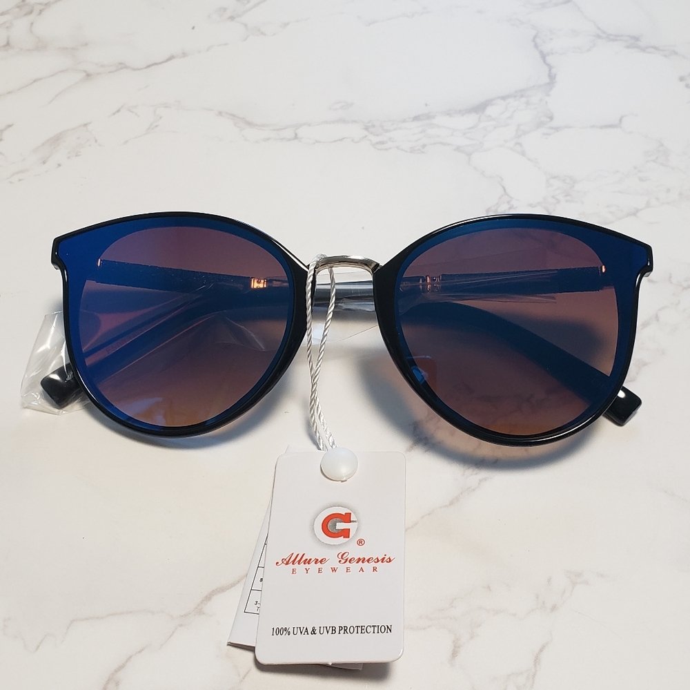 Women's Blue Reflective Luxury sunglasses
